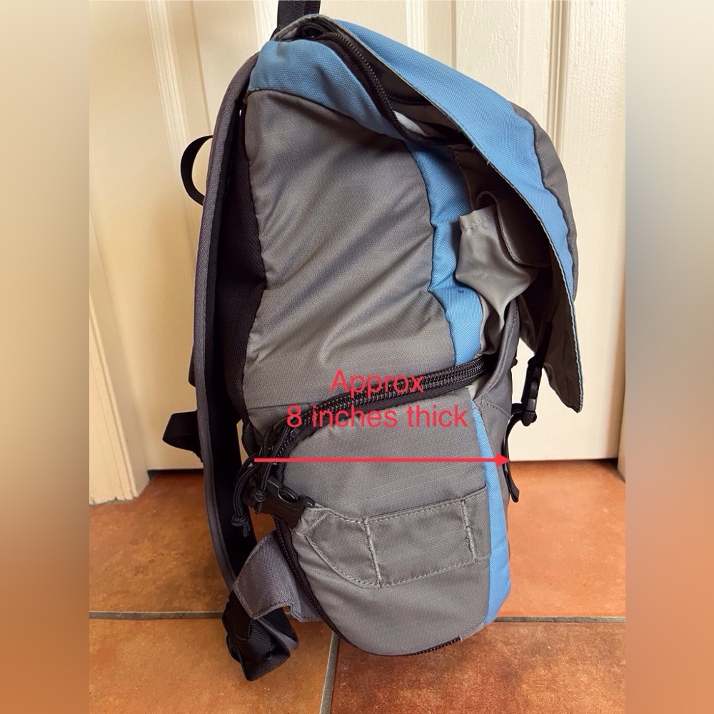 Lowepro Photography Camera Backpack - Picture 5 of 8